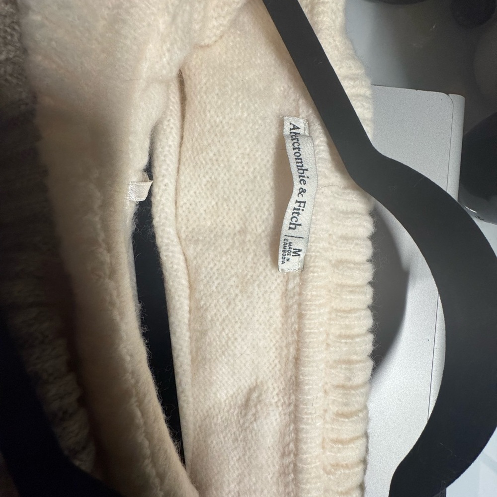 Abercrombie & Fitch Cream Cowl Neck Sweater with Textured Knit